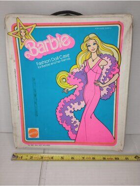 Vintage Barbie Fashion Doll Carry Case 1980s Mattel No. 1002 With Handle For Bar